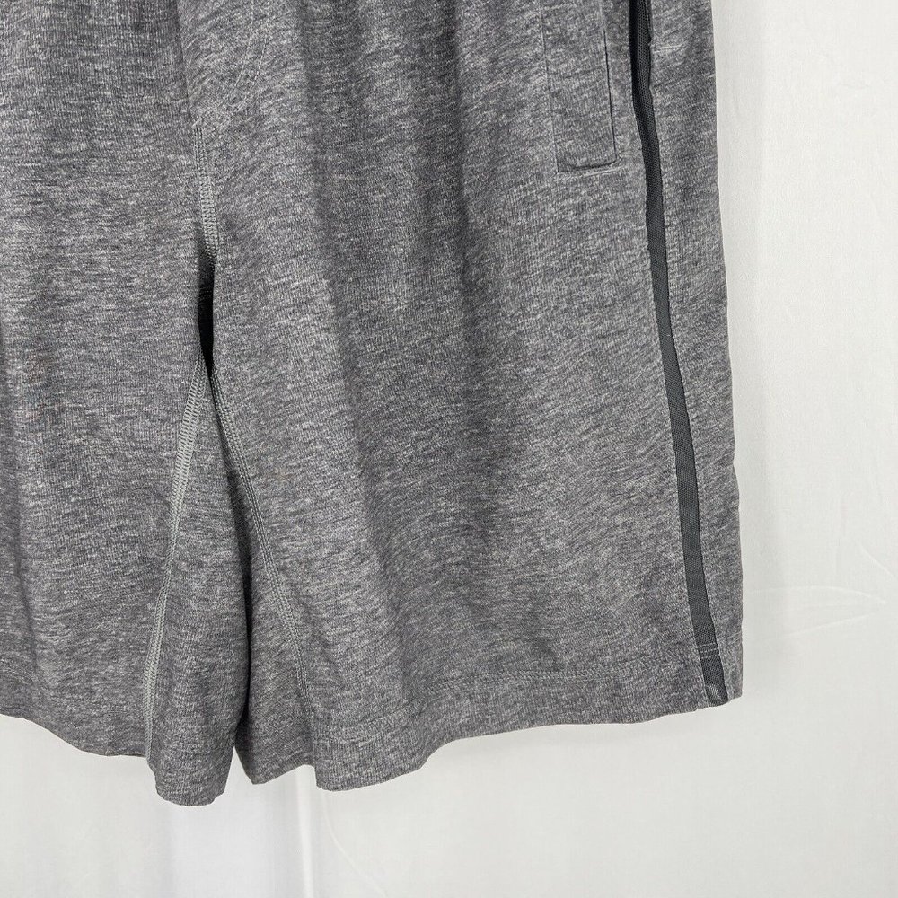 Lululemon Men's L Pace Breaker Shorts Gray 9" Inseam Liner Activewear Gym - Picture 3 of 10